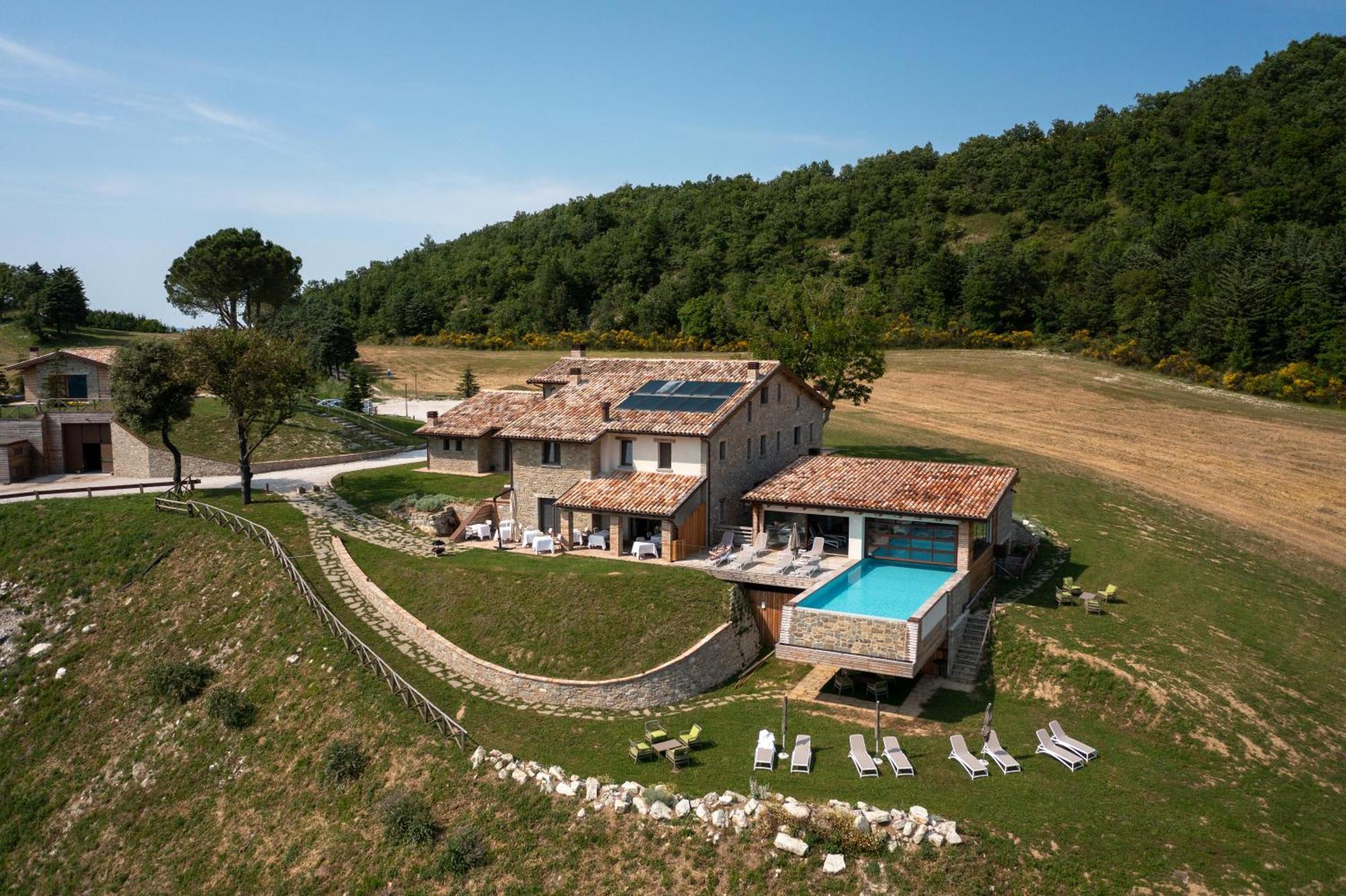 Aura Relais Hotel Urbino Exterior foto